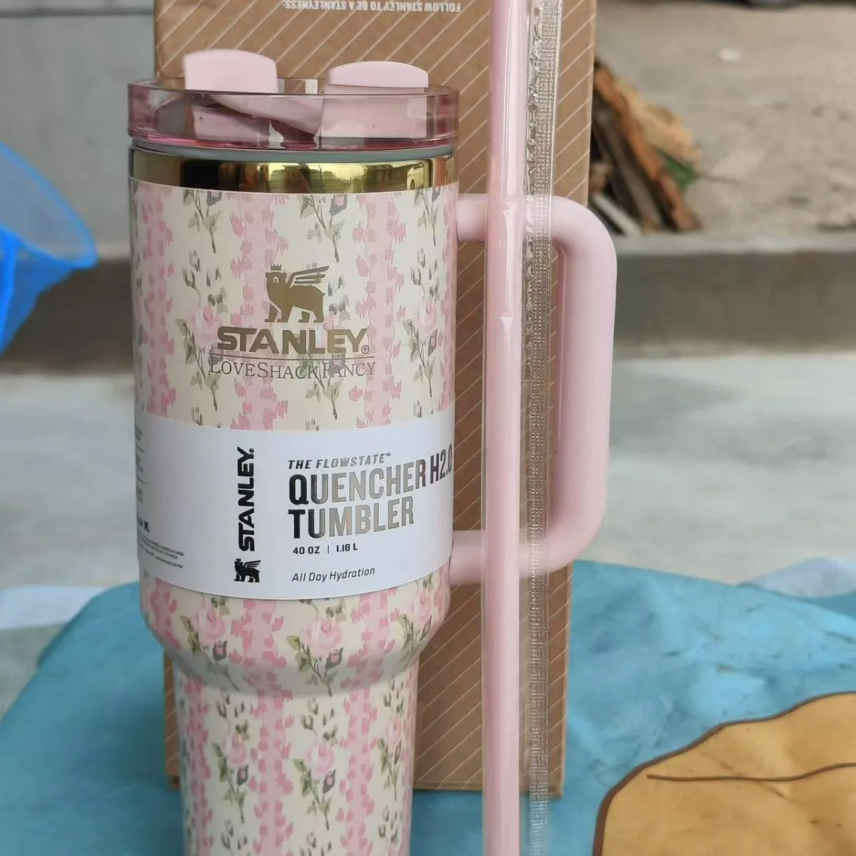 Stanley x Olivia Rodrigo Quencher H2.0 Tumbler